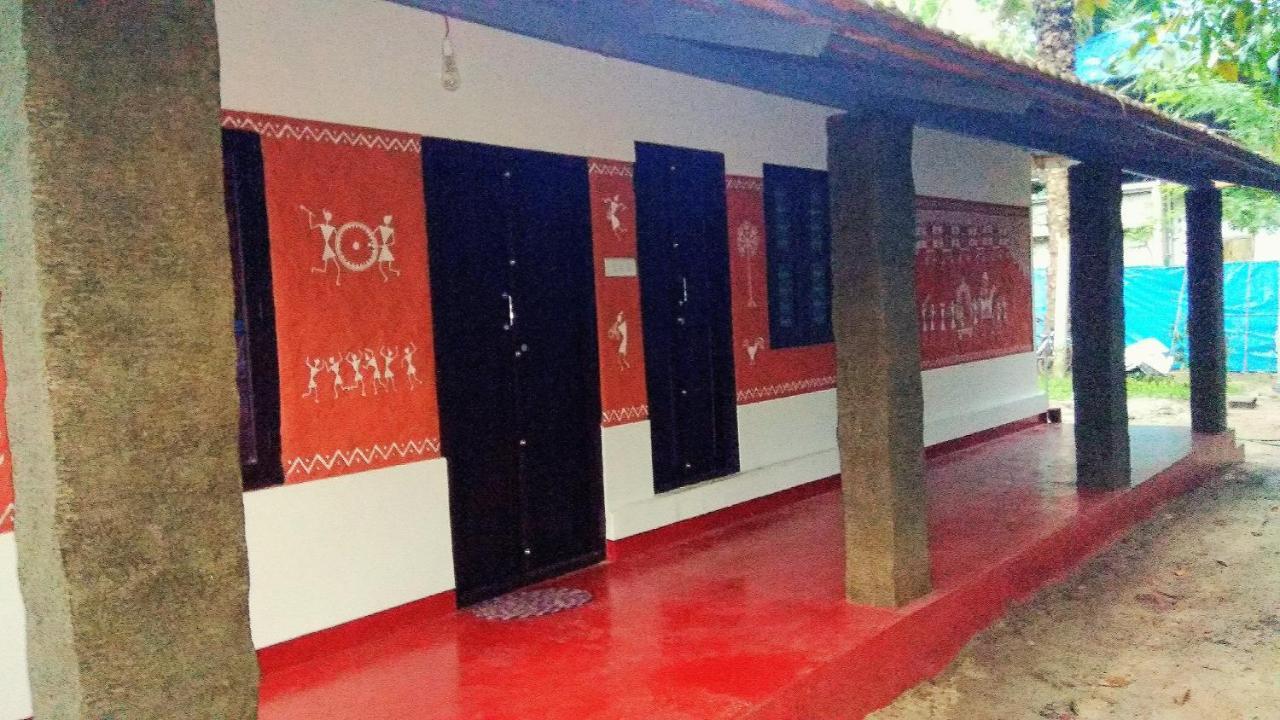 Marari Sabari Home Stay Mararikulam Exteriör bild