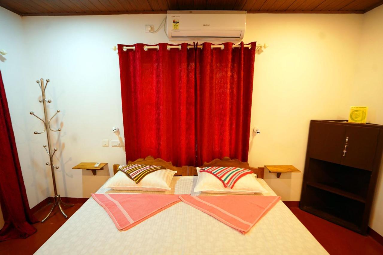 Marari Sabari Home Stay Mararikulam Exteriör bild