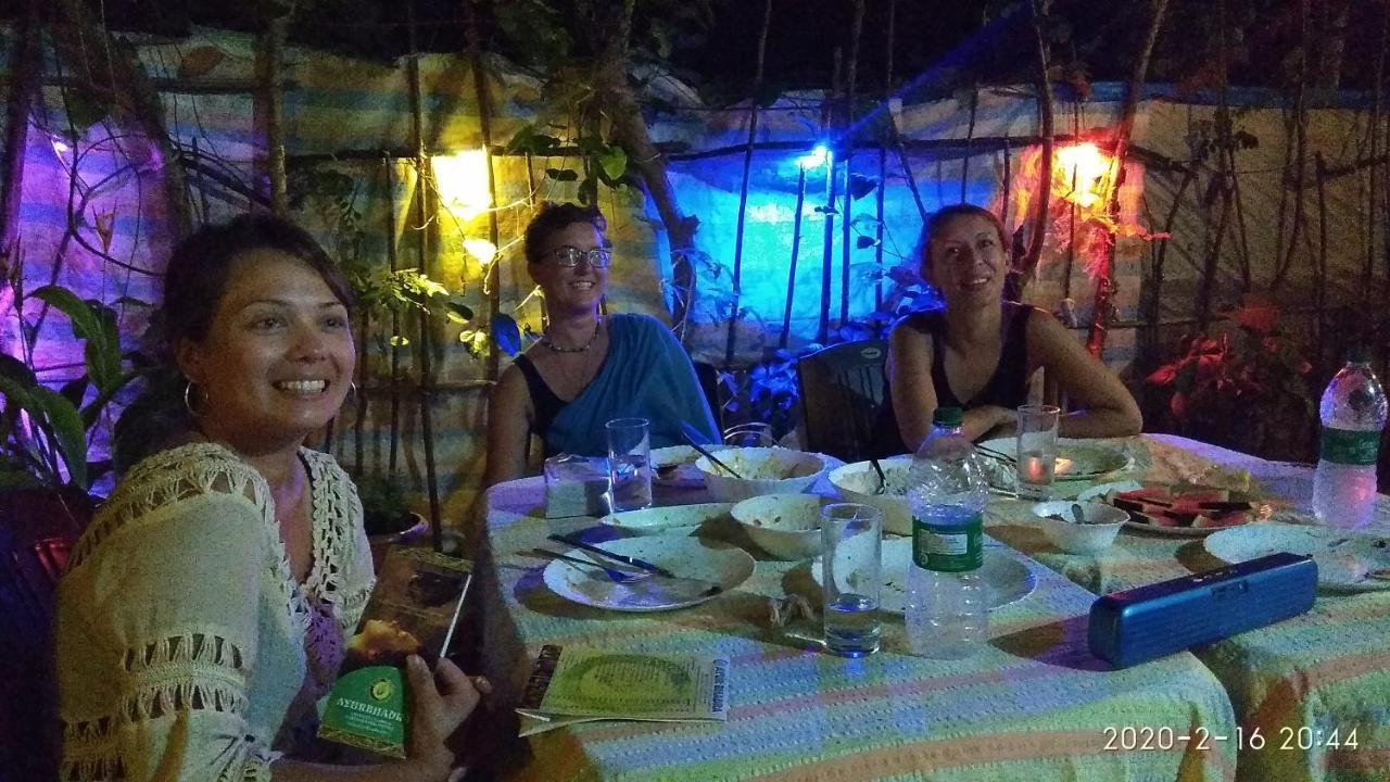 Marari Sabari Home Stay Mararikulam Exteriör bild